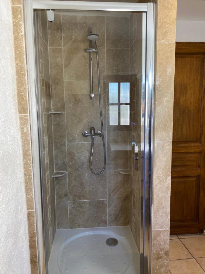 La Magnanerie En Provence Villa Niozelles Luaran gambar