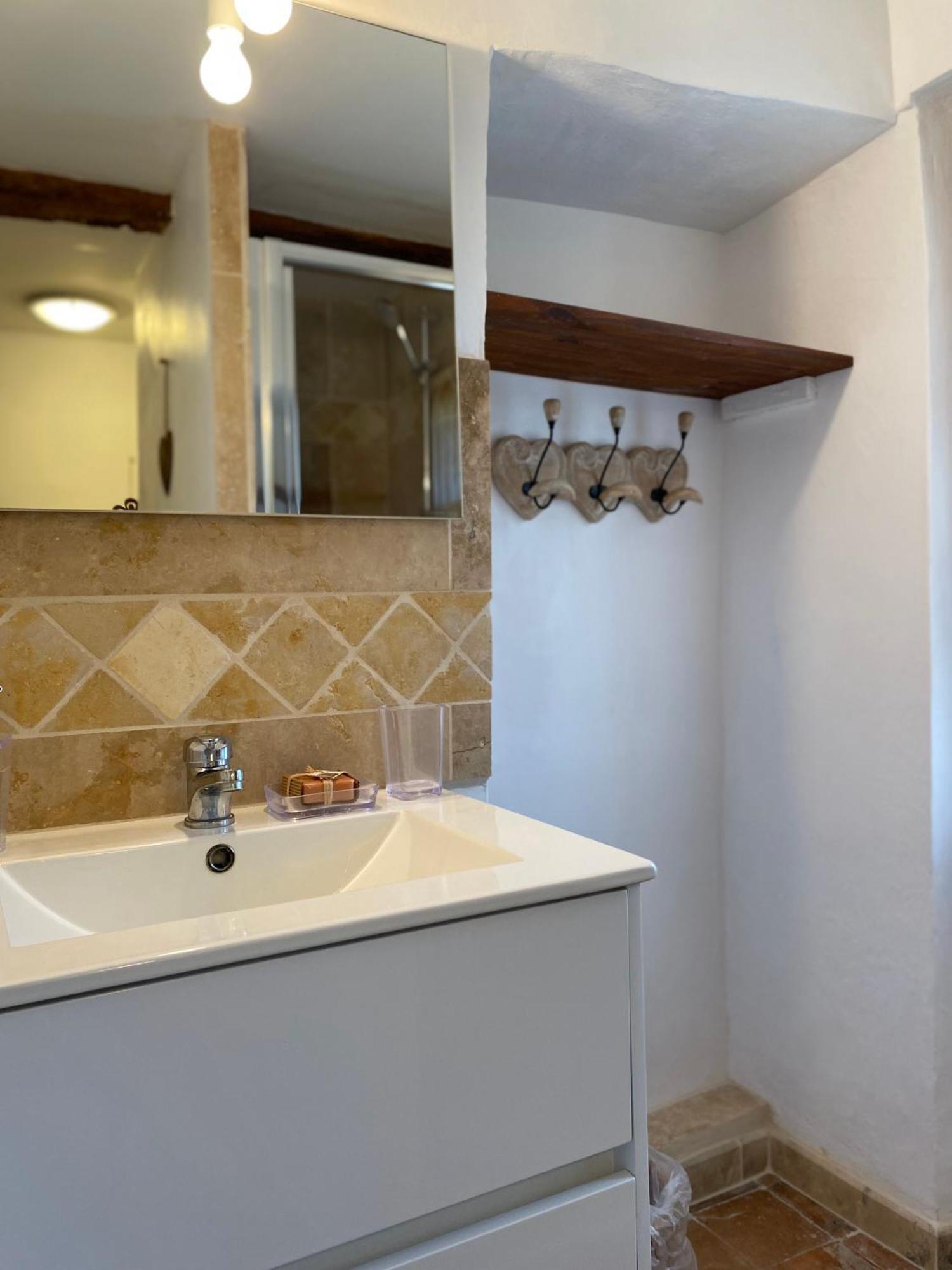 La Magnanerie En Provence Villa Niozelles Luaran gambar