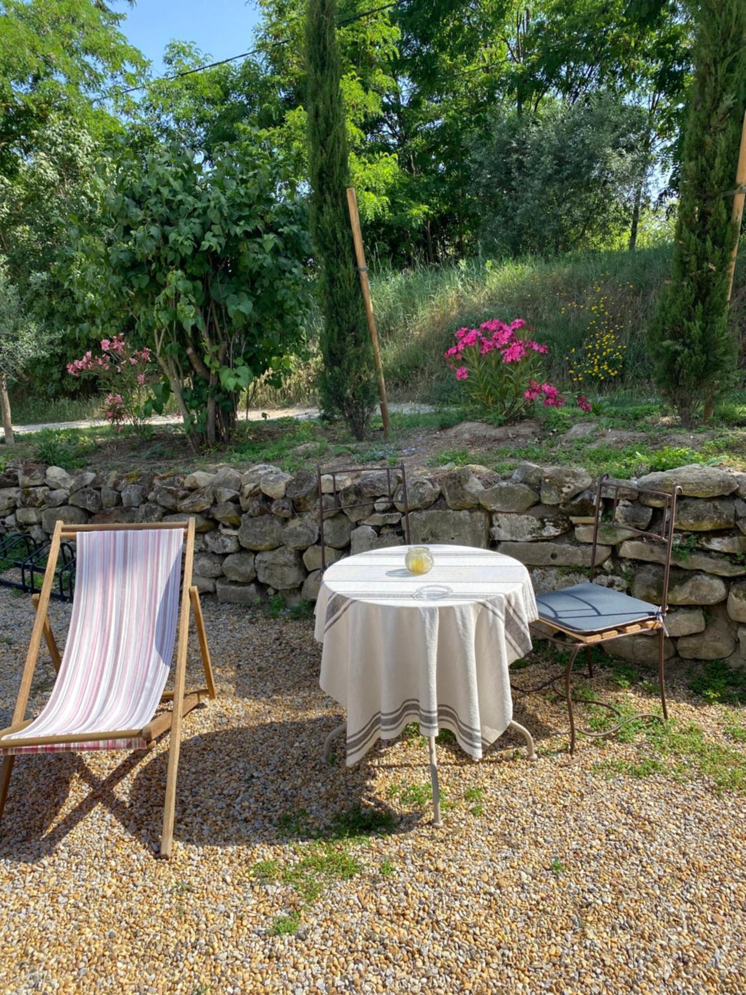 La Magnanerie En Provence Villa Niozelles Luaran gambar